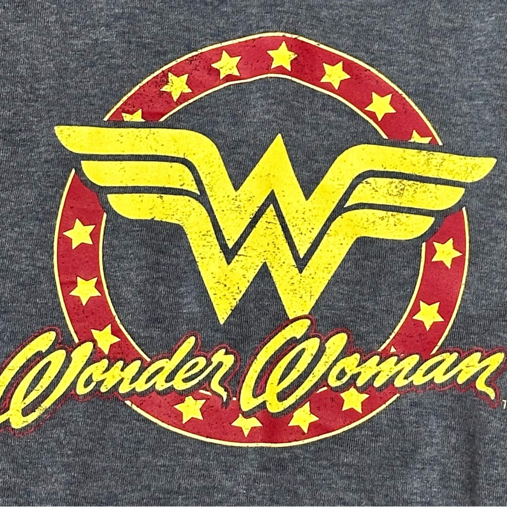 Wonder Woman Gray Cropped Hoodie Sweatshirt DC Comics Back To School Girl Power